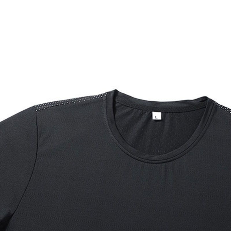 T-shirt sportiva estiva da uom - T Shirt Tight Fit recensione e prezzo